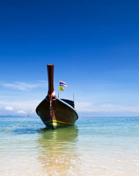 Tropisk strand i Thailand — Stockfoto