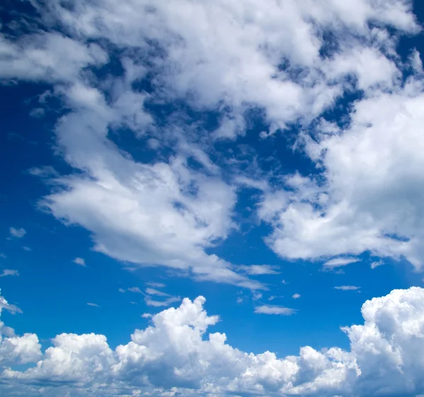 Nubes y sol —  Fotos de Stock