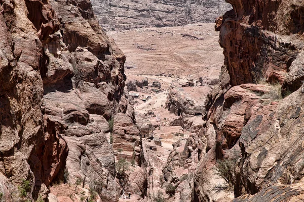 Rock cut architecture in Petra — Stock Photo, Image