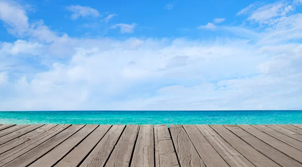 Playa y mar tropical — Foto de Stock