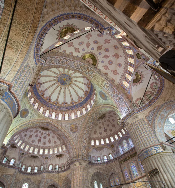 Intérieur de mosquée bleue — Photo