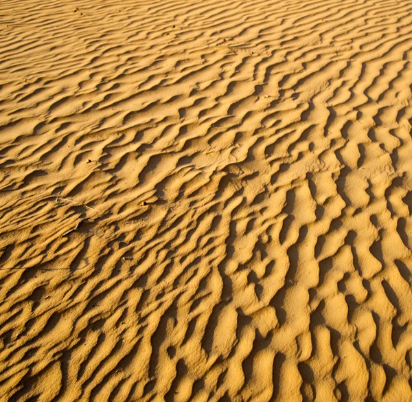 Areia no deserto de ouro — Fotografia de Stock