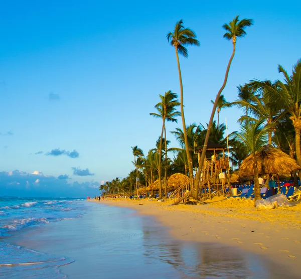 Sonnenuntergang über dem Meer — Stockfoto