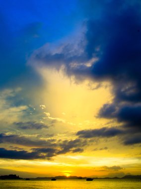 Sunrise tropikal deniz