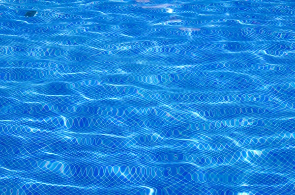 Água da piscina azul — Fotografia de Stock