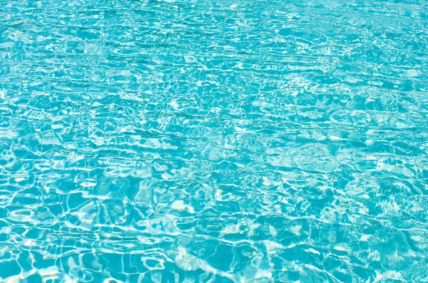 Água da piscina azul — Fotografia de Stock