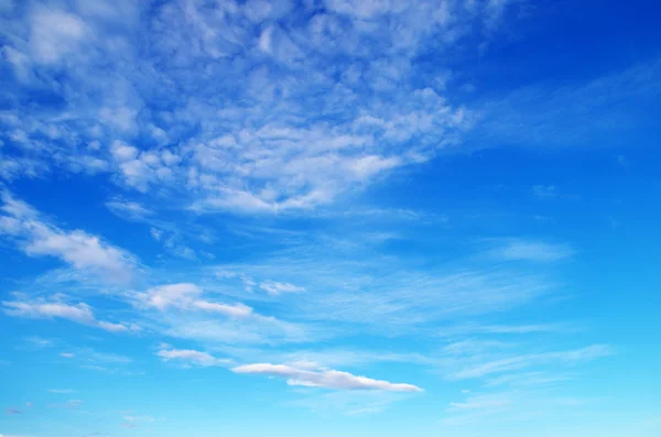 Blauer Himmel — Stockfoto