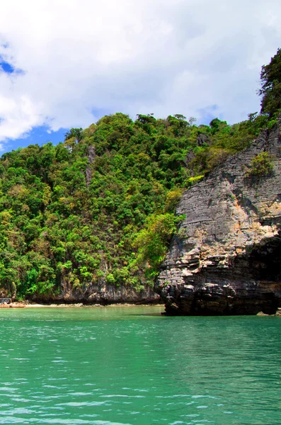 Ilha tropical — Fotografia de Stock