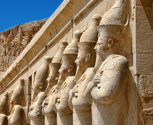 इजिप्तमध्ये कर्नाक मंदिराचे खंड — स्टॉक फोटो, इमेज