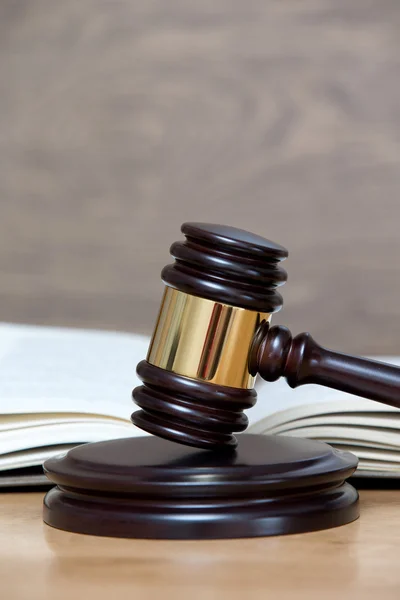 Wooden gavel and book — Stock Photo, Image