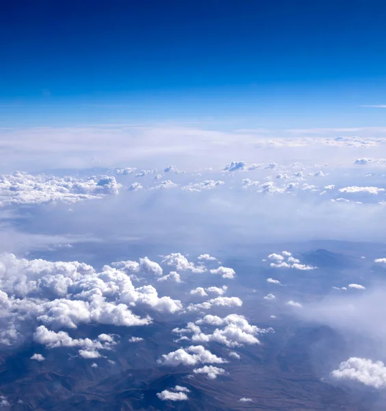 空中的天空和云 — 图库照片