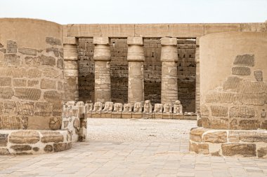 Luxor 'daki Karnak Tapınağı