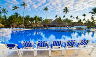 Yüzme Havuzu: Caribbean