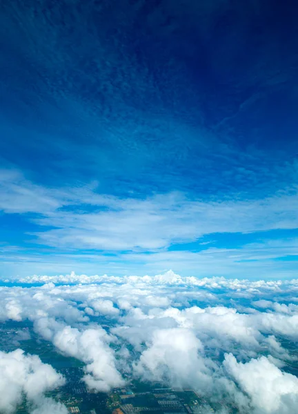 Céu azul fundo — Fotografia de Stock