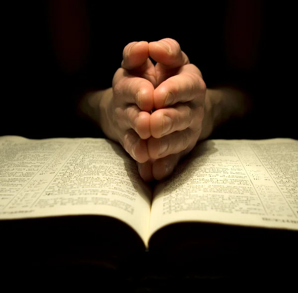 Mans hands and Bible — Stock Photo, Image