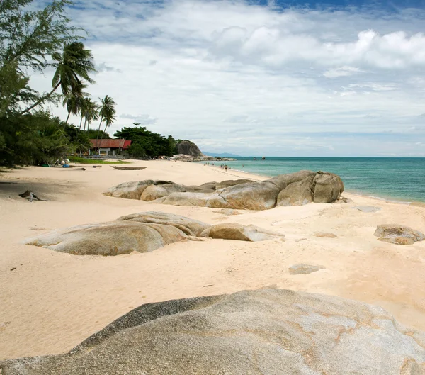 Blaues Meer und blauer Himmel — Stockfoto