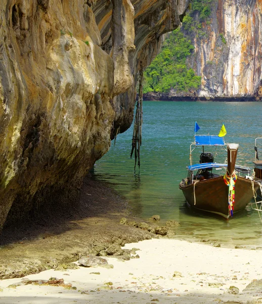 Playa tropical en Tailandia —  Fotos de Stock