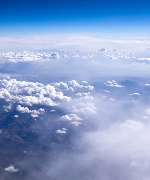 Himmel und Wolken aus der Luft — Stockfoto