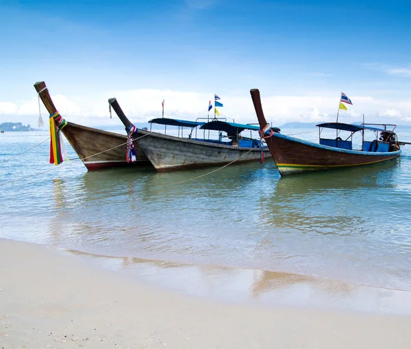 Longtail hajók Thaiföldön — Stock Fotó