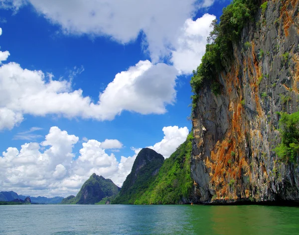 Ilhas em Andaman mar — Fotografia de Stock