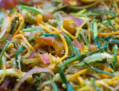 çiğ sebze salatası