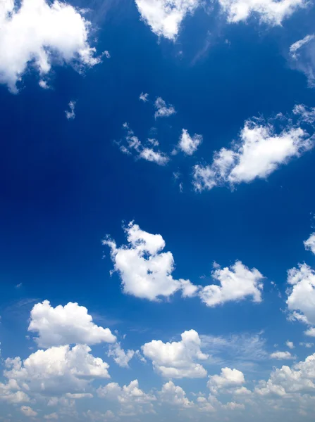 Sky background with clouds — Stock Photo, Image