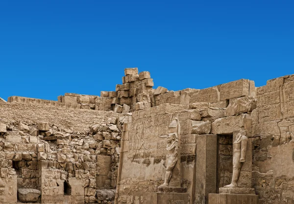 Ancient ruins of Karnak temple — Stock Photo, Image