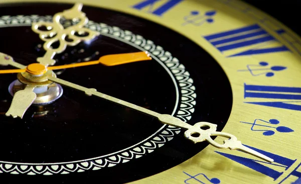 Old clock close-up — Stock Photo, Image