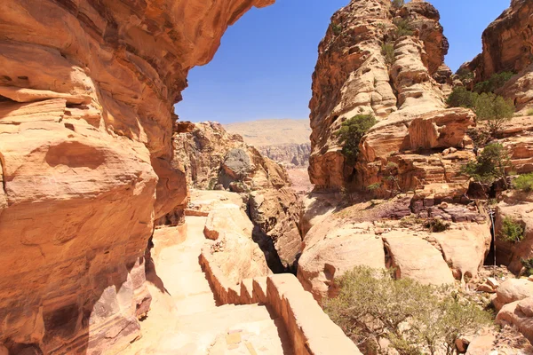 Rote Felsformationen in Petra — Stockfoto