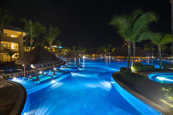 Swimming pool in night illumination — Stock Photo, Image