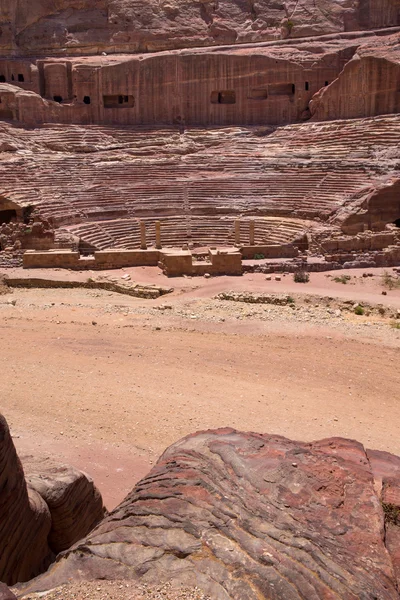 Bergformationer i Petra — Stockfoto