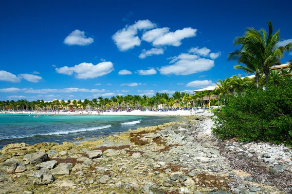 Playa de mar tropical — Foto de Stock