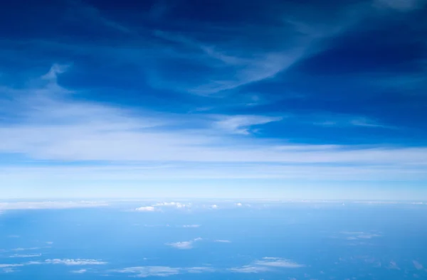 Céu azul fundo — Fotografia de Stock