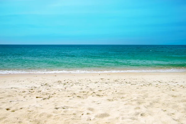 Mar e céu tropicais — Fotografia de Stock