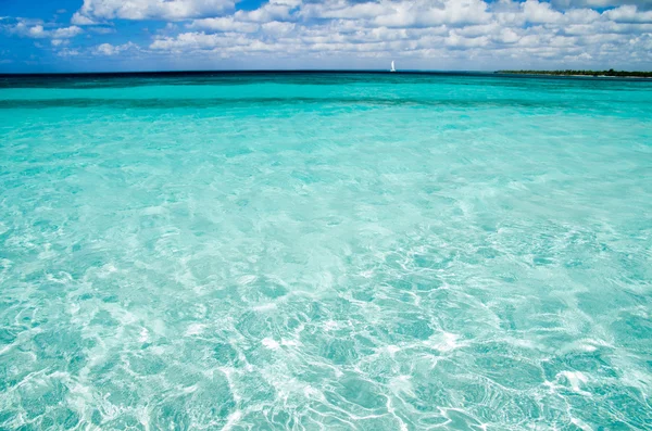 Hermoso mar tropical — Foto de Stock