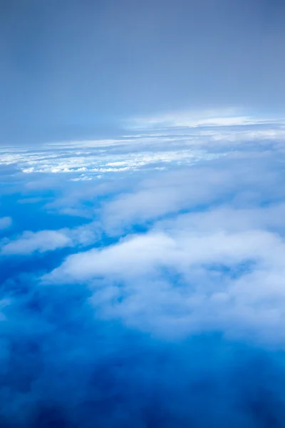 Céu azul fundo — Fotografia de Stock