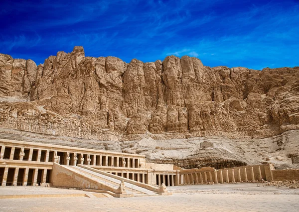 Tempio di Hatshepsut vicino Luxor — Foto Stock