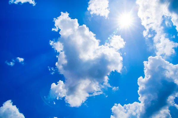 Céu azul fundo — Fotografia de Stock