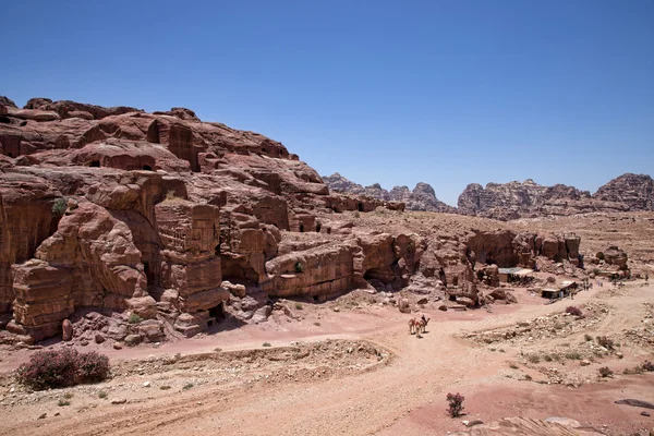 Red rock formations in Petra — Stock Photo, Image