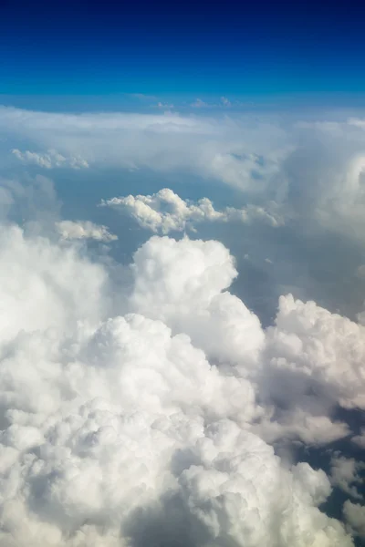 Céu azul fundo — Fotografia de Stock