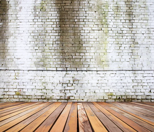 Pared de ladrillo blanco y suelo de madera —  Fotos de Stock