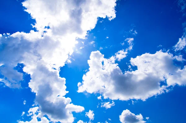 Céu azul fundo — Fotografia de Stock