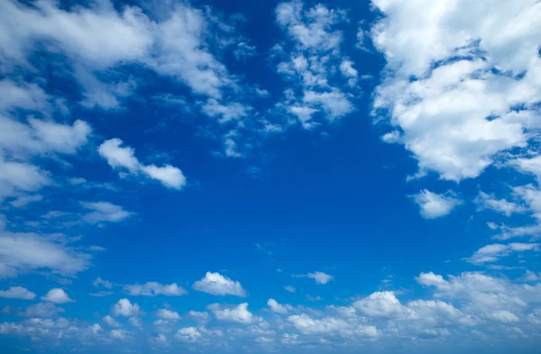 Clouds in the blue sky — Stock Photo, Image