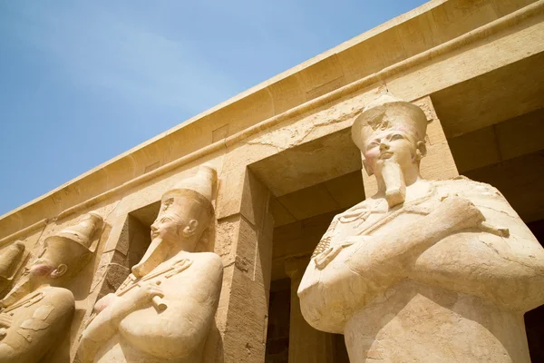 Tempel av Hatshepsut nära Luxor — Stockfoto