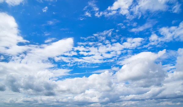 Céu azul fundo — Fotografia de Stock