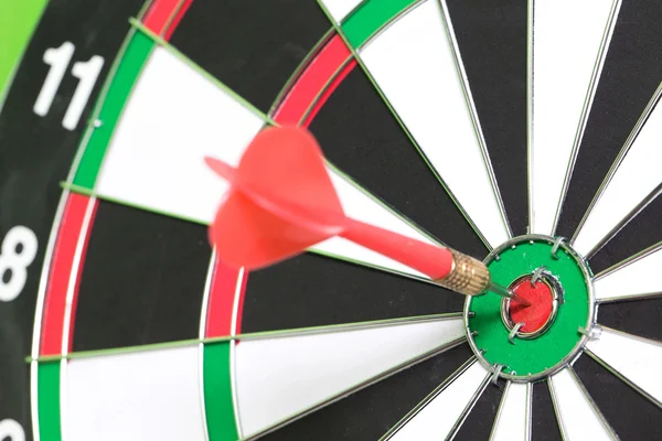 Darts arrow in target — Stock Photo, Image