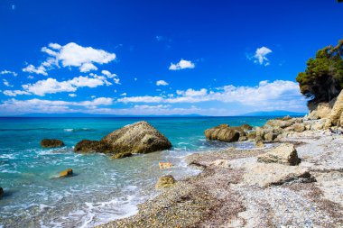 Plaj ve güzel tropikal deniz