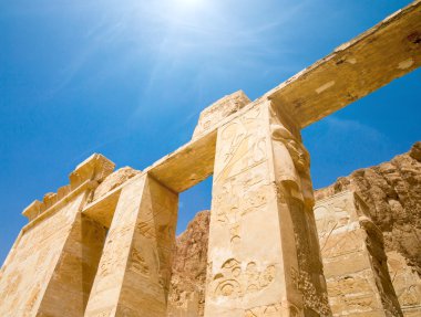 Başına tapınak yakınlarında Luxor