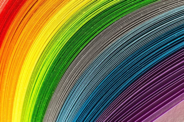 Gökkuşağı renkli kağıt şeritler — Stok fotoğraf