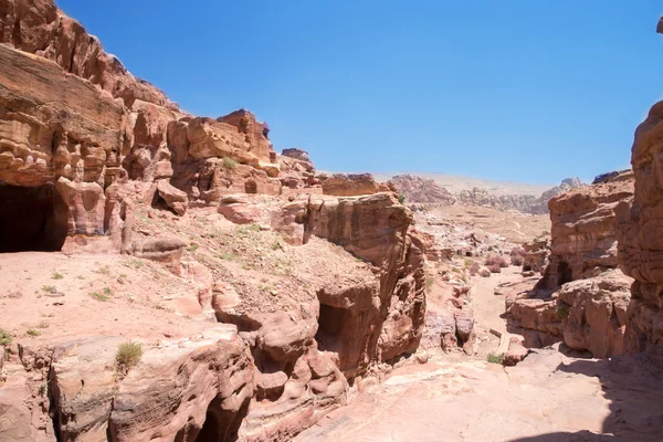 Red rock formations in Petra — Stock Photo, Image